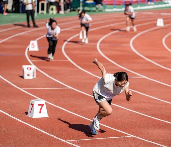 超越约翰逊 超越约翰逊